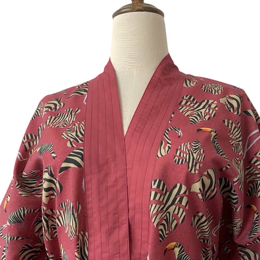 what is a kimono robe