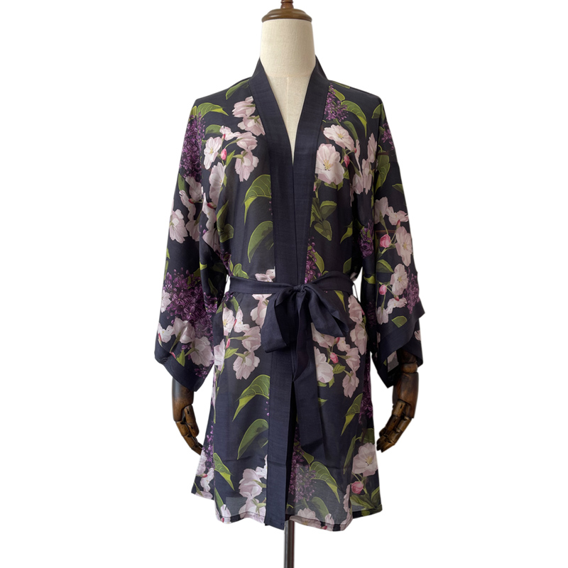 Kimono maker digital printed photo on the custom made vintage silk kimono bathrobe for sale
