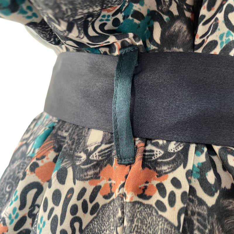 Kimono maker digital printed custom silk kimono female bathrobe silk short robe for sale
